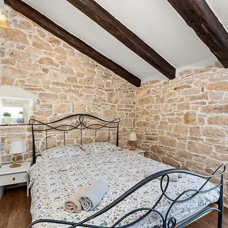 Holiday home Casa Floris Porec