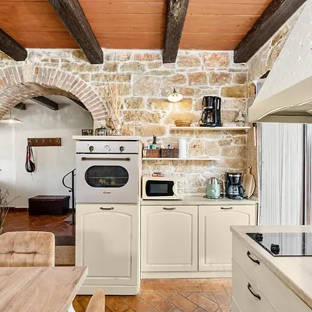Holiday home Casa Floris *