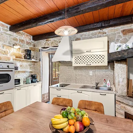 Casa Floris Holiday home *