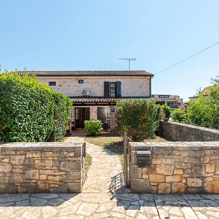 Feriehus Casa Floris Poreč